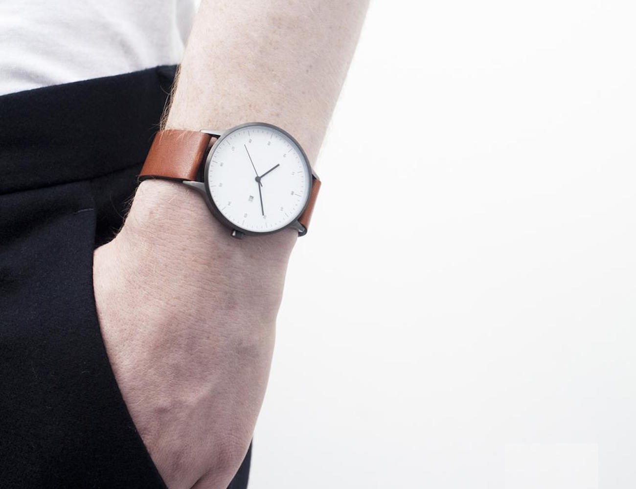 Daftar Jam Tangan yang Kelihatan Mewah Banget